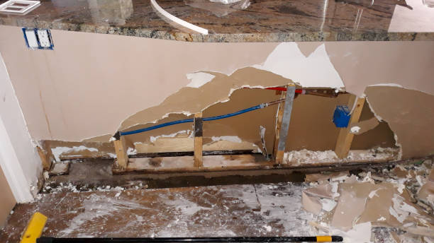 Best Residential water damage restoration  in Summit View, WA